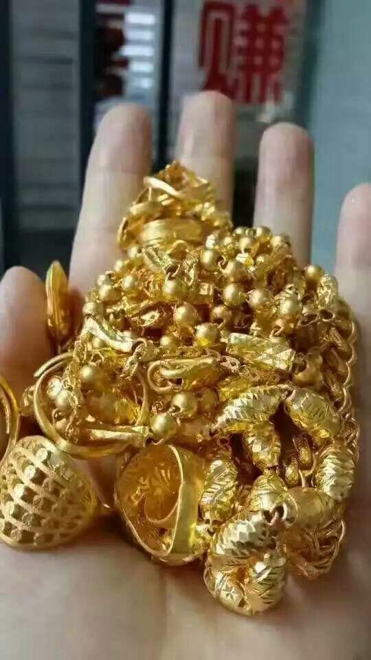 黄金在哪回收比较好,黄金回收价格查询今日-第2张图片-翡翠网 黄金在哪回收比较好,黄金回收价格查询今日-第2张图片-翡翠网