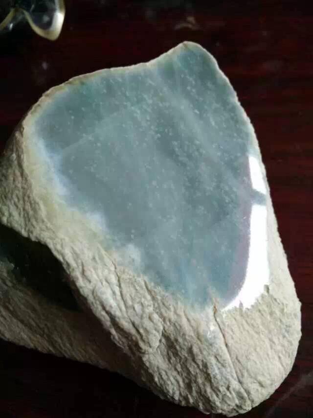 关于木那场口翡翠原石皮壳砂发特征的信息-第2张图片-翡翠网 关于木那场口翡翠原石皮壳砂发特征的信息-第2张图片-翡翠网