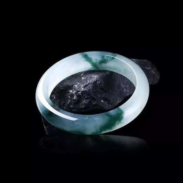 翡翠知识txt,玻璃种翡翠知识讲解-第1张图片-翡翠网 翡翠知识txt,玻璃种翡翠知识讲解-第1张图片-翡翠网