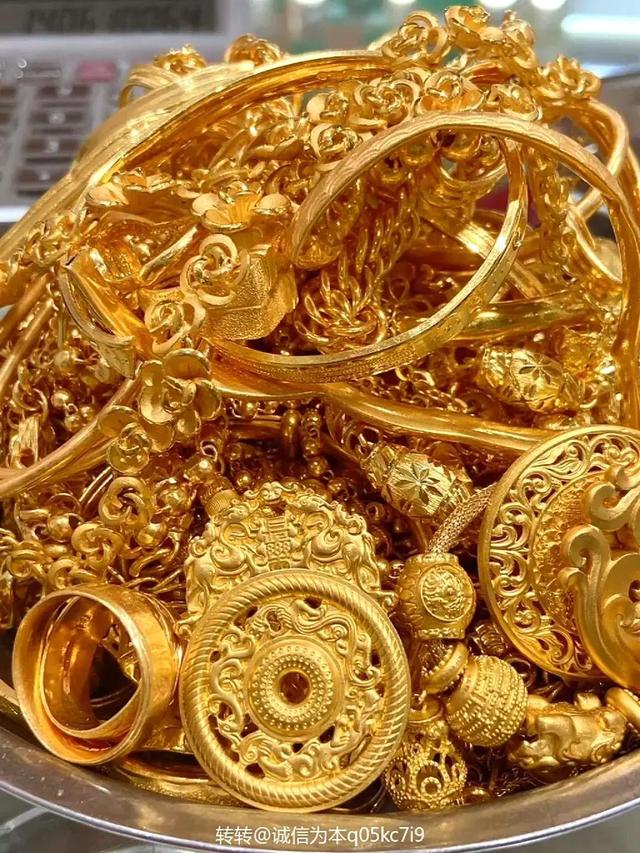 正规回收黄金的地方在哪里黄金回收多少钱一克-第3张图片-翡翠网 正规回收黄金的地方在哪里黄金回收多少钱一克-第3张图片-翡翠网