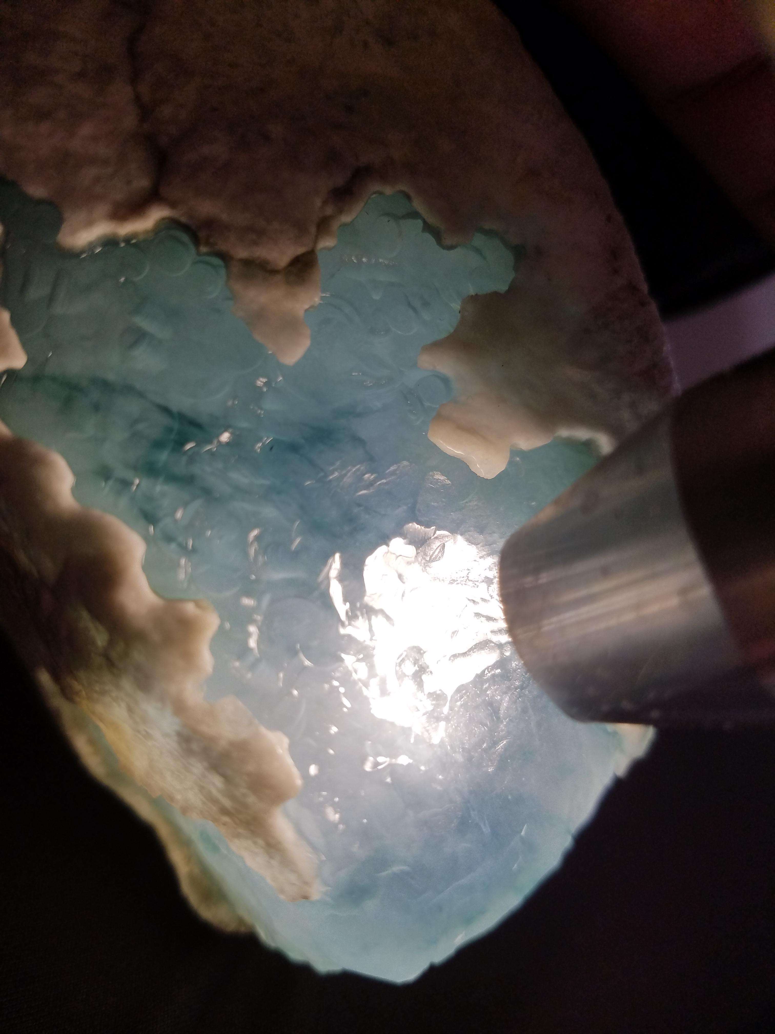 木那白色冰种翡翠原石图片,切木那高冰翡翠原石-第2张图片-翡翠网 木那白色冰种翡翠原石图片,切木那高冰翡翠原石-第2张图片-翡翠网