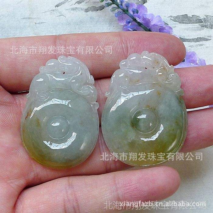 翡翠a货吊坠500元贵吗万福珠宝翡翠吊坠价格-第2张图片-翡翠网 翡翠a货吊坠500元贵吗万福珠宝翡翠吊坠价格-第2张图片-翡翠网