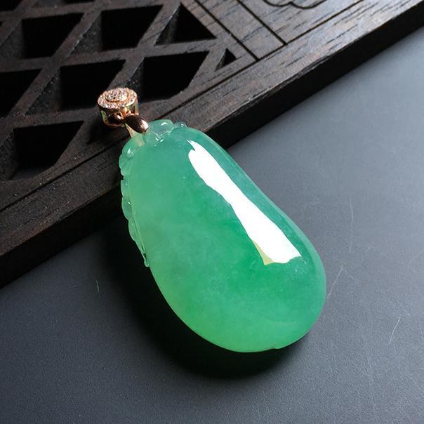 冰糯翡翠价格及图片糯冰种翡翠值钱吗-第1张图片-翡翠网 冰糯翡翠价格及图片糯冰种翡翠值钱吗-第1张图片-翡翠网