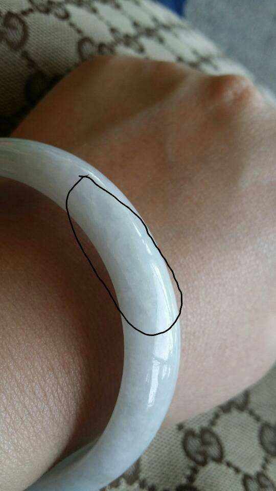 翡翠用开水烫会怎么样翡翠手镯遇热水发烫