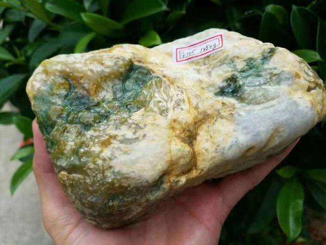 关于直播赌翡翠原石被骗应该怎样报警的信息-第2张图片-翡翠网 关于直播赌翡翠原石被骗应该怎样报警的信息-第2张图片-翡翠网