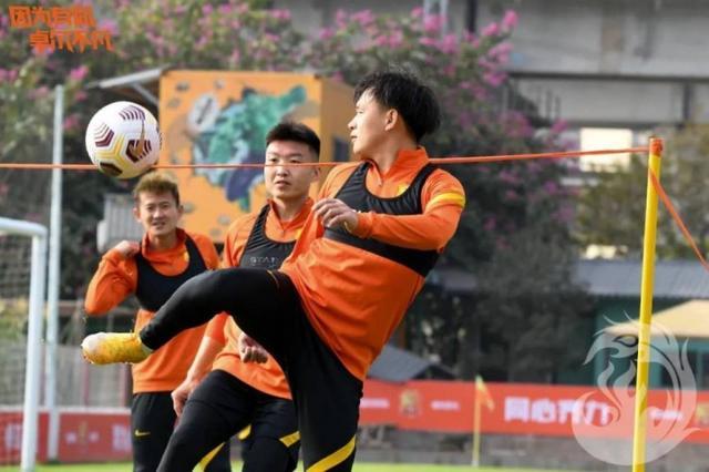 足球直播免费高清无插件直播足球直播在线观看高清直播-第1张图片-翡翠网 足球直播免费高清无插件直播足球直播在线观看高清直播-第1张图片-翡翠网