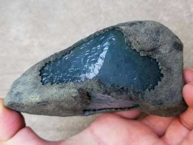 翡翠原石加工会有假货吗,黄金翡翠原石真假图片-第2张图片-翡翠网