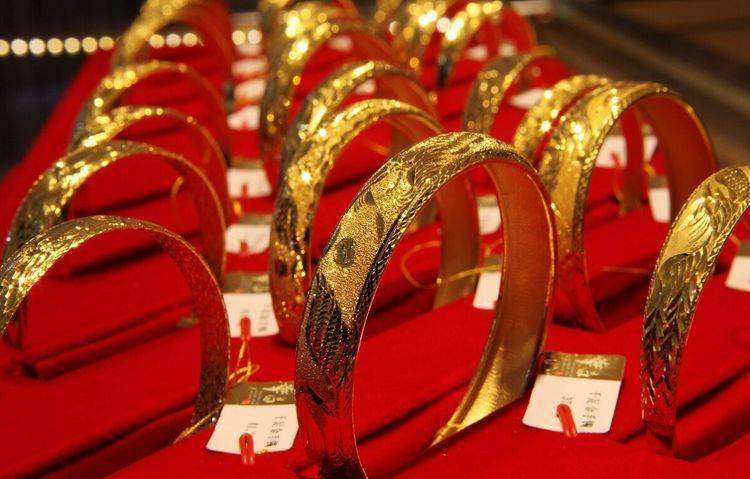 2020年3月份老凤祥黄金价,2020老凤祥黄金价目表-第2张图片-翡翠网 2020年3月份老凤祥黄金价,2020老凤祥黄金价目表-第2张图片-翡翠网