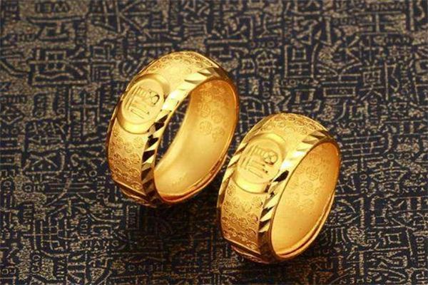 黄金哪个品牌含金量高,黄金买哪个品牌最好-第1张图片-翡翠网 黄金哪个品牌含金量高,黄金买哪个品牌最好-第1张图片-翡翠网