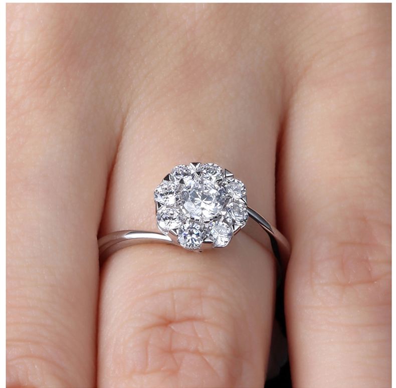 1克拉钻石有多大,15克拉钻戒多大-第1张图片-翡翠网 1克拉钻石有多大,15克拉钻戒多大-第1张图片-翡翠网