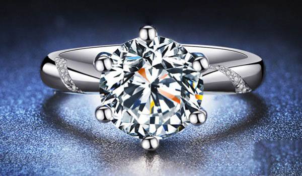 钻石价格行情,钻石三十年价格走势图-第2张图片-翡翠网 钻石价格行情,钻石三十年价格走势图-第2张图片-翡翠网