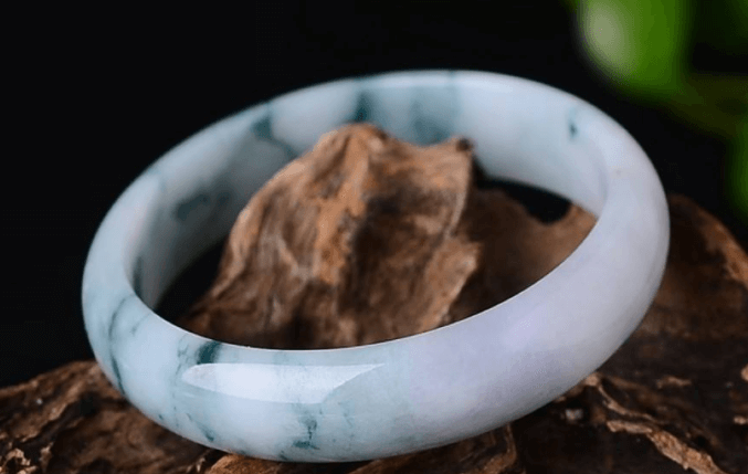 糯种翡翠的棉对价格的影响的简单介绍-第2张图片-翡翠网 糯种翡翠的棉对价格的影响的简单介绍-第2张图片-翡翠网