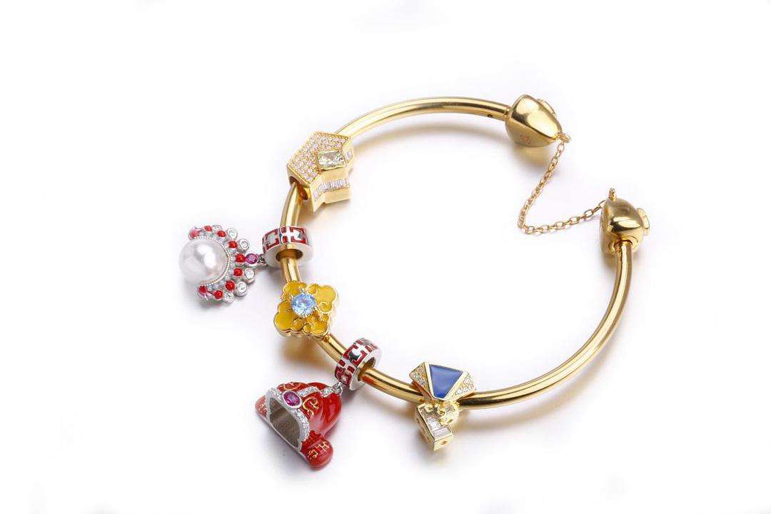 中国首饰十大名牌轻奢首饰品牌前十名-第2张图片-翡翠网 中国首饰十大名牌轻奢首饰品牌前十名-第2张图片-翡翠网