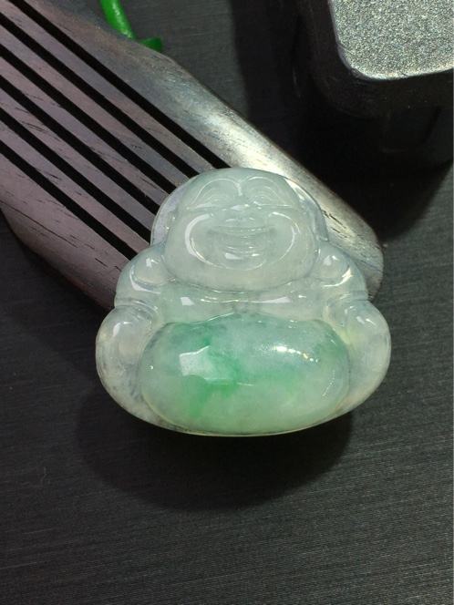 清代老坑冰种翡翠吊坠图片,清代翡翠佛吊坠价格-第1张图片-翡翠网 清代老坑冰种翡翠吊坠图片,清代翡翠佛吊坠价格-第1张图片-翡翠网