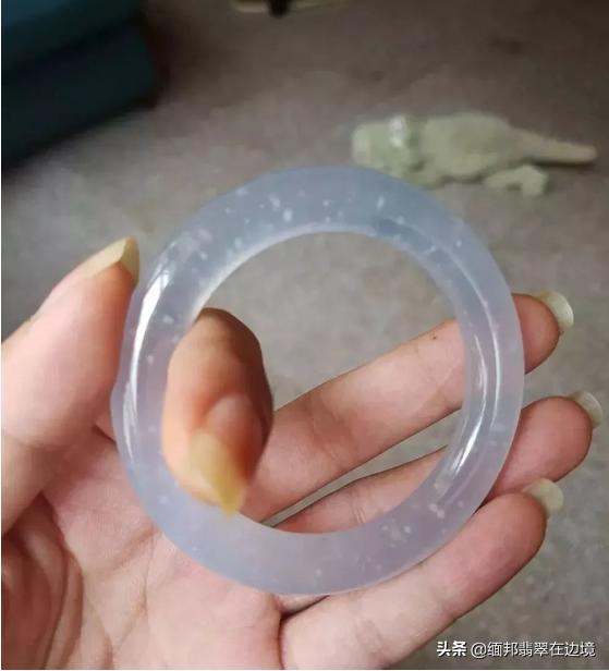 全是棉的翡翠图片,翡翠原石白棉-第6张图片-翡翠网 全是棉的翡翠图片,翡翠原石白棉-第6张图片-翡翠网