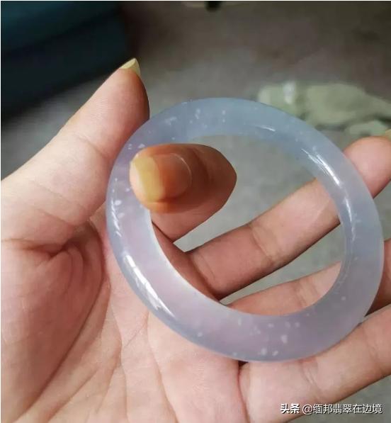 全是棉的翡翠图片,翡翠原石白棉-第7张图片-翡翠网 全是棉的翡翠图片,翡翠原石白棉-第7张图片-翡翠网