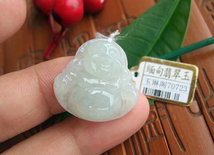翡翠大肚佛价格是多少的简单介绍-第1张图片-翡翠网