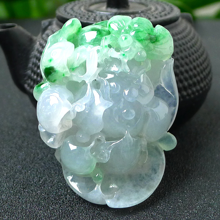 巧雕翡翠知识的简单介绍-第1张图片-翡翠网 巧雕翡翠知识的简单介绍-第1张图片-翡翠网