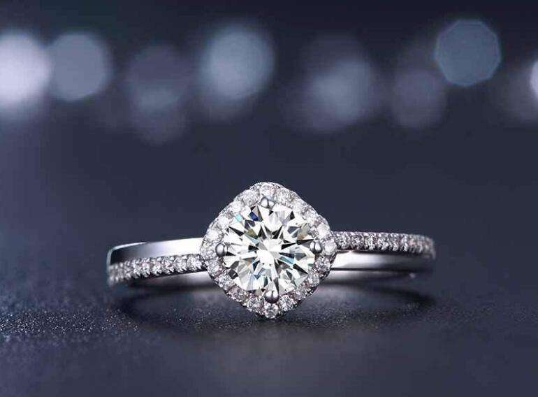 钻石戒指品牌排行榜,钻石戒指品牌排行榜前十名价格-第2张图片-翡翠网 钻石戒指品牌排行榜,钻石戒指品牌排行榜前十名价格-第2张图片-翡翠网