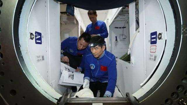 神舟十二号返回直播视频回放的简单介绍-第2张图片-翡翠网 神舟十二号返回直播视频回放的简单介绍-第2张图片-翡翠网