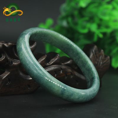 2000元的翡翠手镯,何世玉翡翠手镯折扣-第1张图片-翡翠网 2000元的翡翠手镯,何世玉翡翠手镯折扣-第1张图片-翡翠网