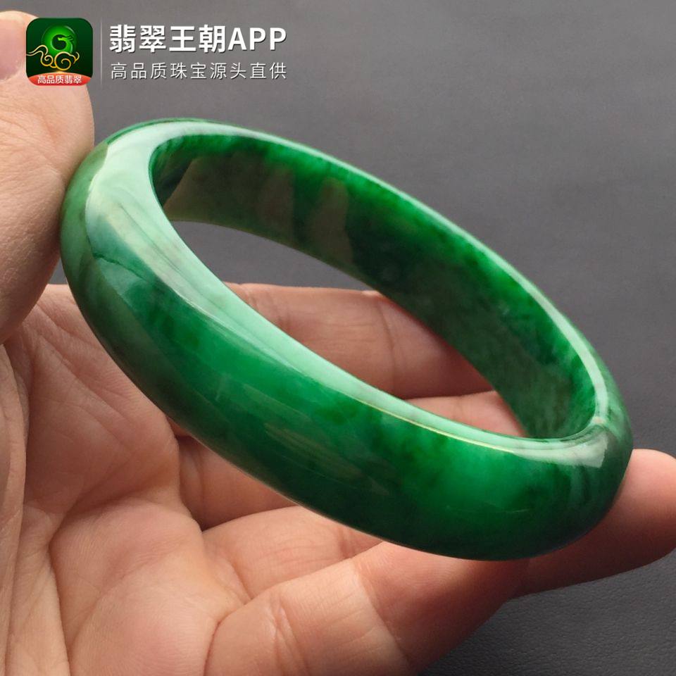 2000元的翡翠手镯,何世玉翡翠手镯折扣-第2张图片-翡翠网 2000元的翡翠手镯,何世玉翡翠手镯折扣-第2张图片-翡翠网