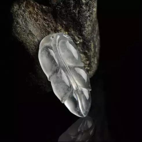 关于翡翠随行龙的知识介绍的信息-第2张图片-翡翠网 关于翡翠随行龙的知识介绍的信息-第2张图片-翡翠网