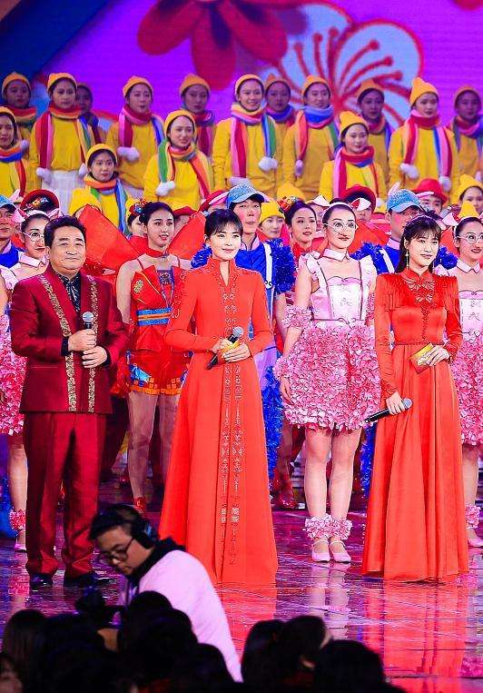 陕西春晚翡翠知识缅甸翡翠的鉴别知识-第2张图片-翡翠网 陕西春晚翡翠知识缅甸翡翠的鉴别知识-第2张图片-翡翠网