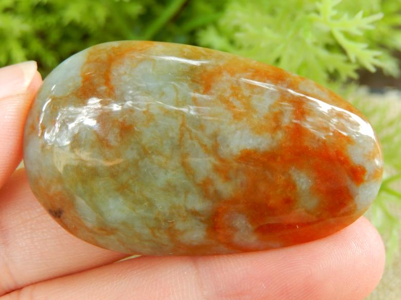 世界顶级翡翠图片欣赏奇形翡翠原石图片-第1张图片-翡翠网 世界顶级翡翠图片欣赏奇形翡翠原石图片-第1张图片-翡翠网