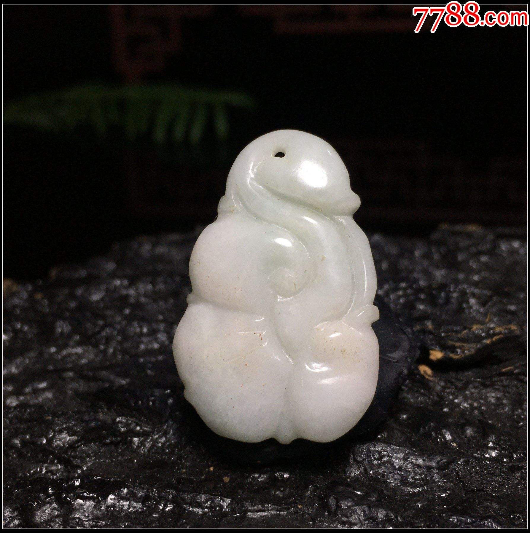 翡翠玉的价格及图片大全玉石吊坠图片大全图片欣赏-第2张图片-翡翠网 翡翠玉的价格及图片大全玉石吊坠图片大全图片欣赏-第2张图片-翡翠网