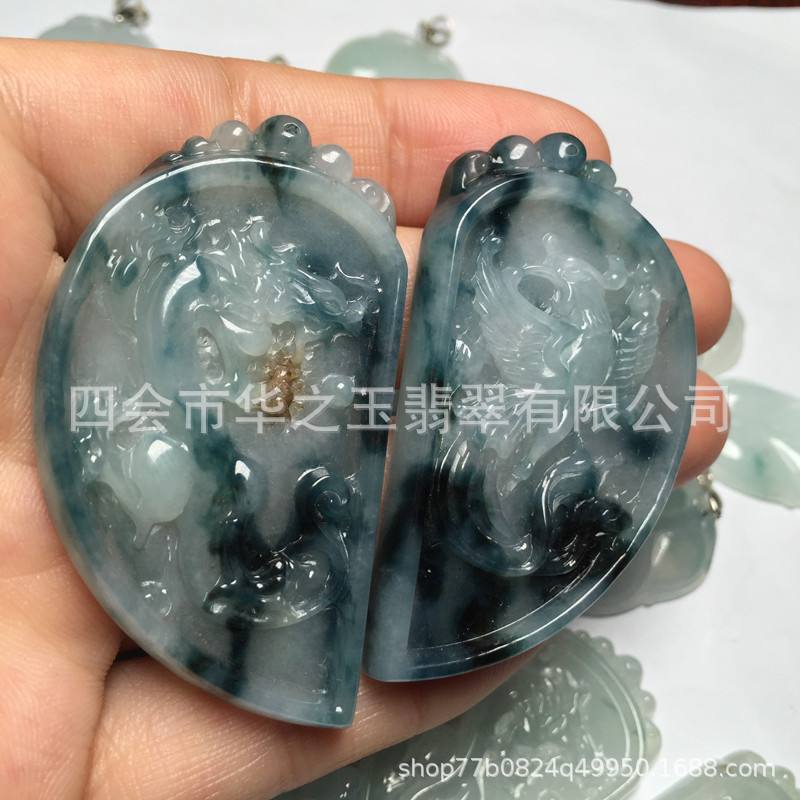 翡翠a货花件价格,翡翠a货能卖多少钱-第1张图片-翡翠网