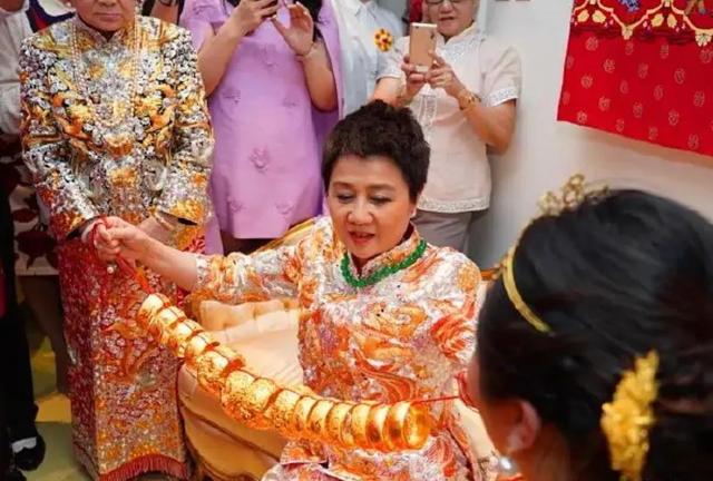 好翡翠项链价格翡翠佛珠项链图片及价格-第4张图片-翡翠网 好翡翠项链价格翡翠佛珠项链图片及价格-第4张图片-翡翠网