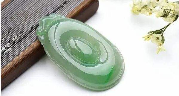 包含翡翠颜色知识知乎的词条-第1张图片-翡翠网 包含翡翠颜色知识知乎的词条-第1张图片-翡翠网