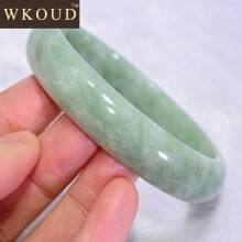 浅苹果绿翡翠手镯值钱吗翡翠浅绿手镯价格-第2张图片-翡翠网 浅苹果绿翡翠手镯值钱吗翡翠浅绿手镯价格-第2张图片-翡翠网