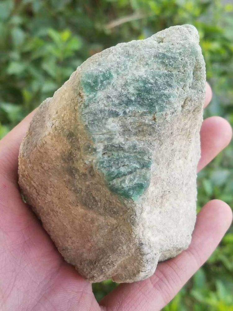 翡翠可以用开水泡洗吗翡翠原石用热水泡-第2张图片-翡翠网 翡翠可以用开水泡洗吗翡翠原石用热水泡-第2张图片-翡翠网