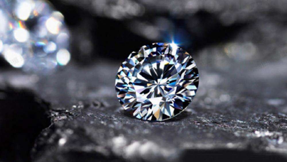 河南人造钻石多少钱一克拉,人造钻石多少钱一克拉-第2张图片-翡翠网 河南人造钻石多少钱一克拉,人造钻石多少钱一克拉-第2张图片-翡翠网