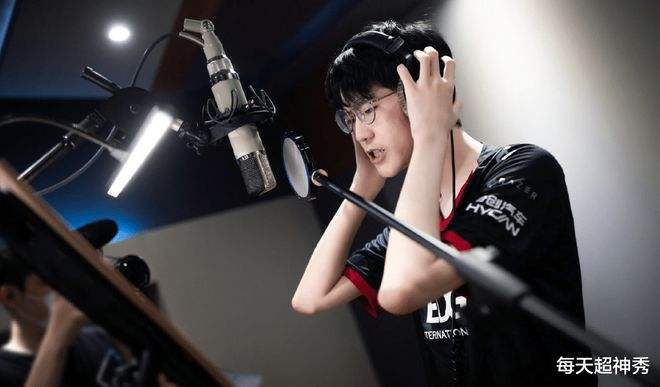 直播edg什么时候结束的简单介绍-第1张图片-翡翠网 直播edg什么时候结束的简单介绍-第1张图片-翡翠网