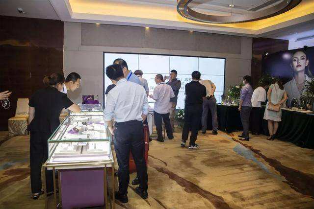 中国培育钻石最好的公司钻石哪个品牌性价比高质量好-第2张图片-翡翠网 中国培育钻石最好的公司钻石哪个品牌性价比高质量好-第2张图片-翡翠网