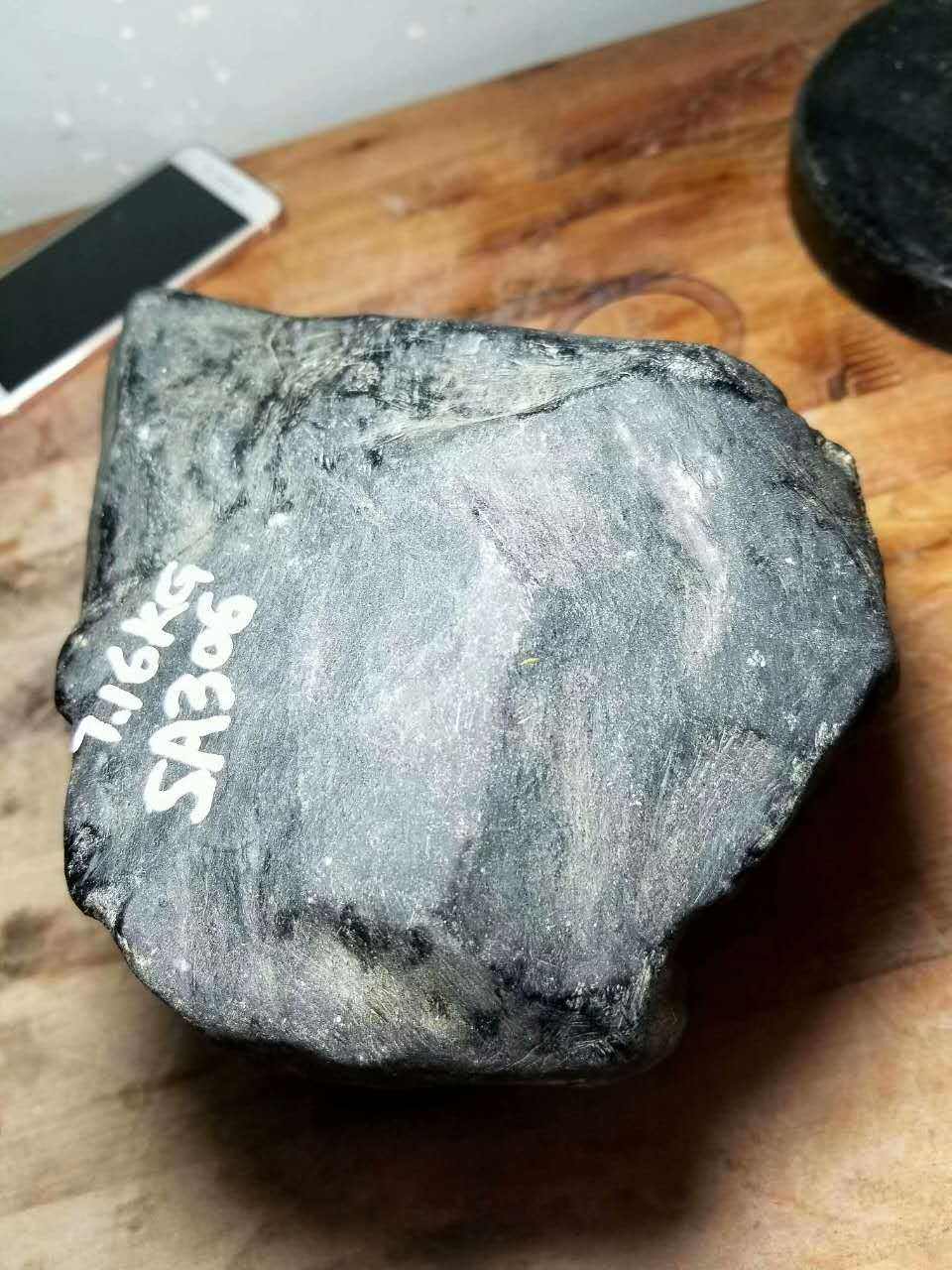 梦见买了翡翠原石梦见翡翠原石开涨了-第1张图片-翡翠网 梦见买了翡翠原石梦见翡翠原石开涨了-第1张图片-翡翠网