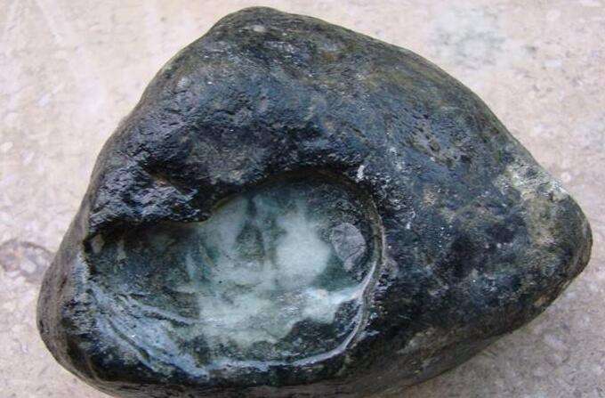 翡翠原石好坏翡翠原石怎么区分种水-第1张图片-翡翠网 翡翠原石好坏翡翠原石怎么区分种水-第1张图片-翡翠网