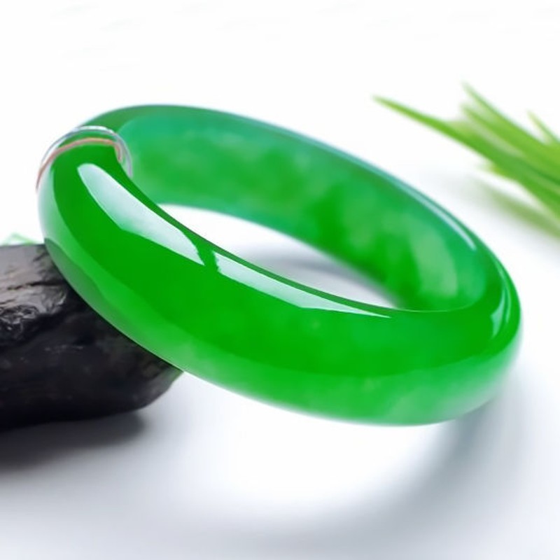冰种翡翠手镯的价格的简单介绍-第1张图片-翡翠网 冰种翡翠手镯的价格的简单介绍-第1张图片-翡翠网
