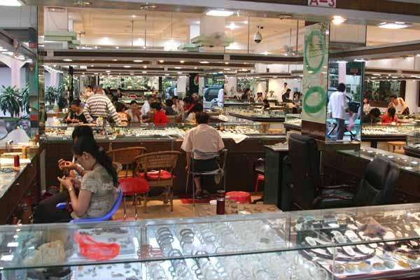 包含熊瑞丽翡翠知识的词条-第2张图片-翡翠网 包含熊瑞丽翡翠知识的词条-第2张图片-翡翠网