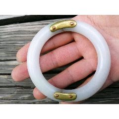 清代红翡翠手镯价值及图片,长城清代真品老翡翠手镯-第2张图片-翡翠网 清代红翡翠手镯价值及图片,长城清代真品老翡翠手镯-第2张图片-翡翠网