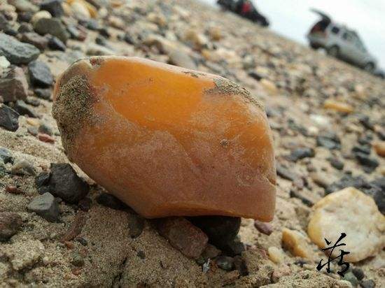45种玛瑙原石图片,戈壁出翡翠原石吗-第2张图片-翡翠网 45种玛瑙原石图片,戈壁出翡翠原石吗-第2张图片-翡翠网