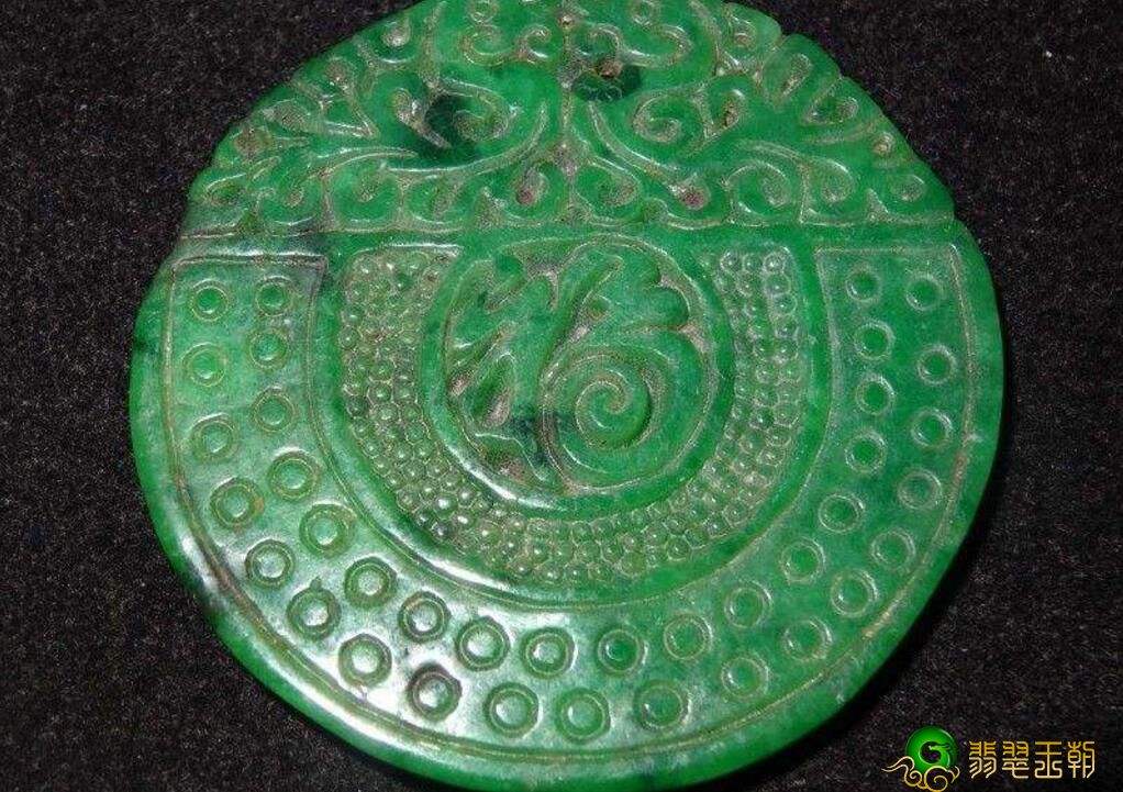 古董翡翠价格的简单介绍-第1张图片-翡翠网 古董翡翠价格的简单介绍-第1张图片-翡翠网