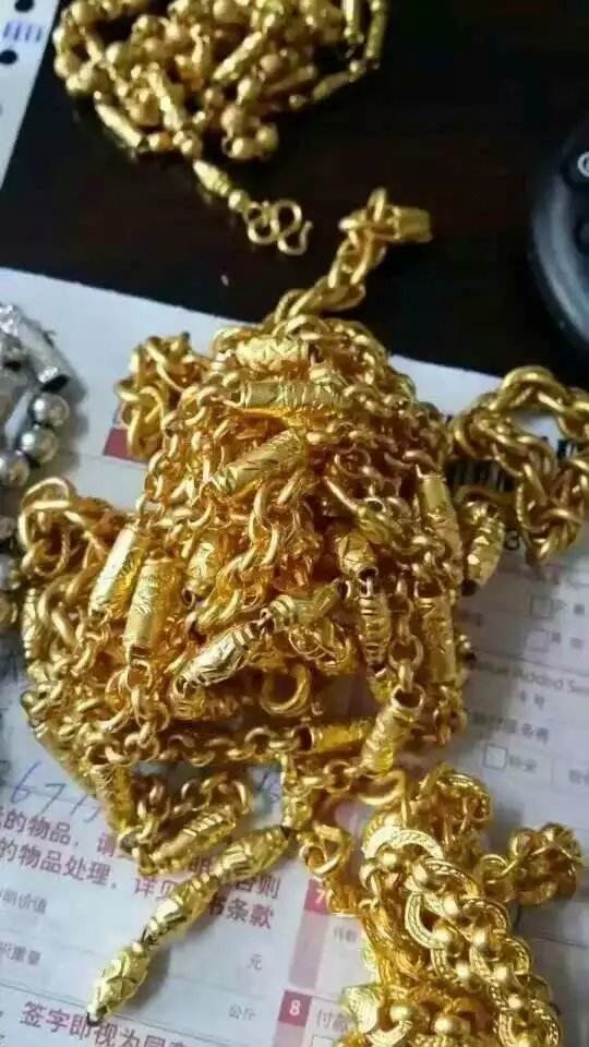 离我最近的黄金回收店哪里回收黄金首饰价格高-第1张图片-翡翠网 离我最近的黄金回收店哪里回收黄金首饰价格高-第1张图片-翡翠网