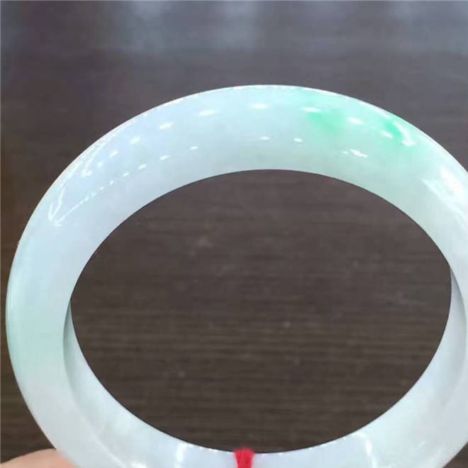 翡翠手镯国家鉴定证书,翡翠手镯检查证书-第1张图片-翡翠网 翡翠手镯国家鉴定证书,翡翠手镯检查证书-第1张图片-翡翠网