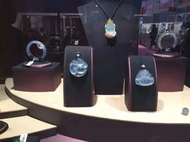 关于北京玉泉博雅的翡翠价格如何的信息-第1张图片-翡翠网 关于北京玉泉博雅的翡翠价格如何的信息-第1张图片-翡翠网