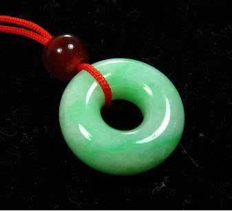 最贵的翡翠手镯排行榜,翡翠哪一种价格最贵-第1张图片-翡翠网 最贵的翡翠手镯排行榜,翡翠哪一种价格最贵-第1张图片-翡翠网