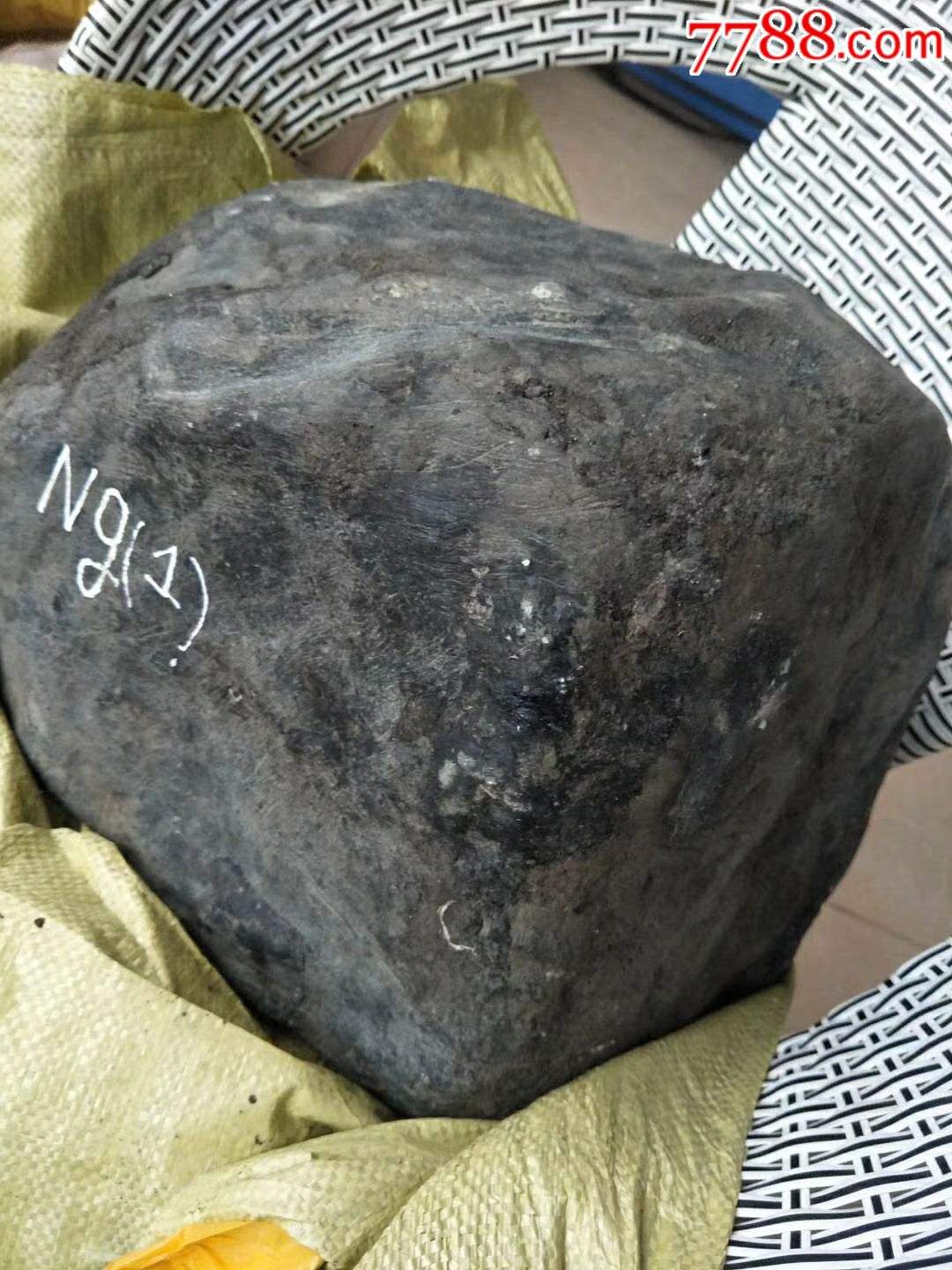 关于花都翡翠毛料原石的信息-第2张图片-翡翠网 关于花都翡翠毛料原石的信息-第2张图片-翡翠网